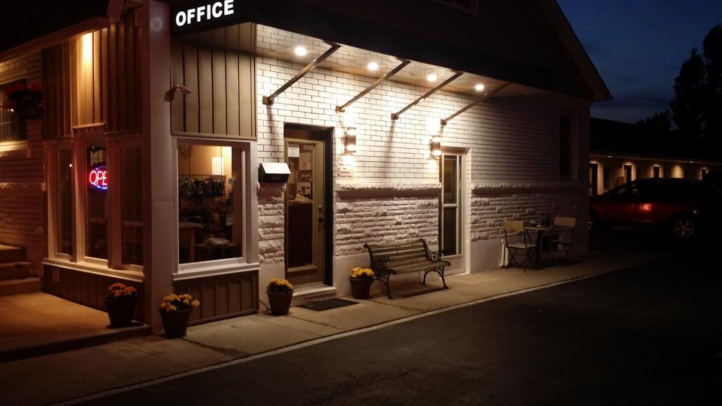 Falcon Inn Niagara Falls Exterior foto