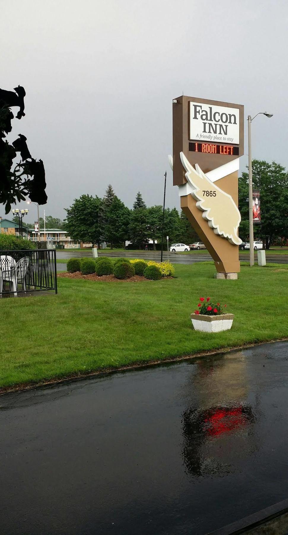 Falcon Inn Niagara Falls Exterior foto
